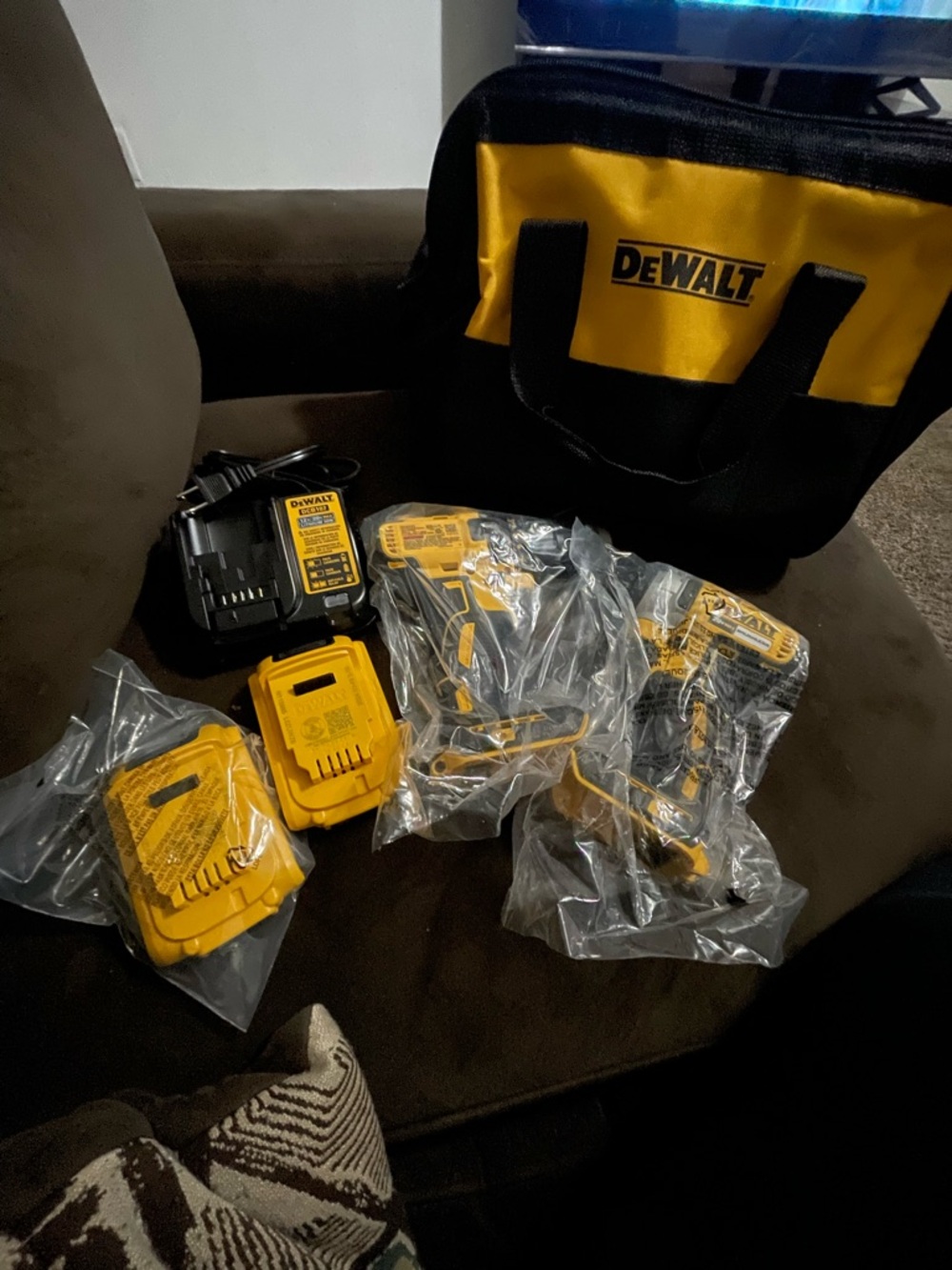 DEWALT 20V Max Cordless Drill Combo with Bag - Yellow/Black